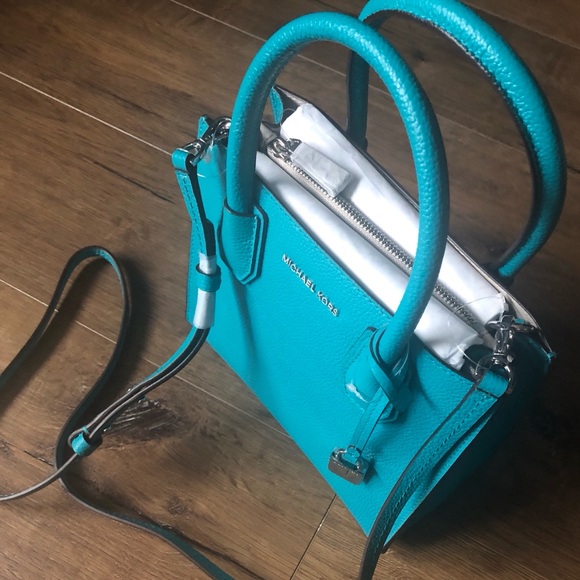 MICHAEL KORS-NWT Turquoise Leather Handbag - Picture 13 of 16